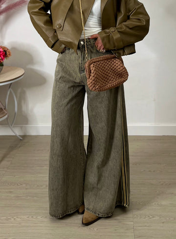 Jeans Wide Leg con banda laterale