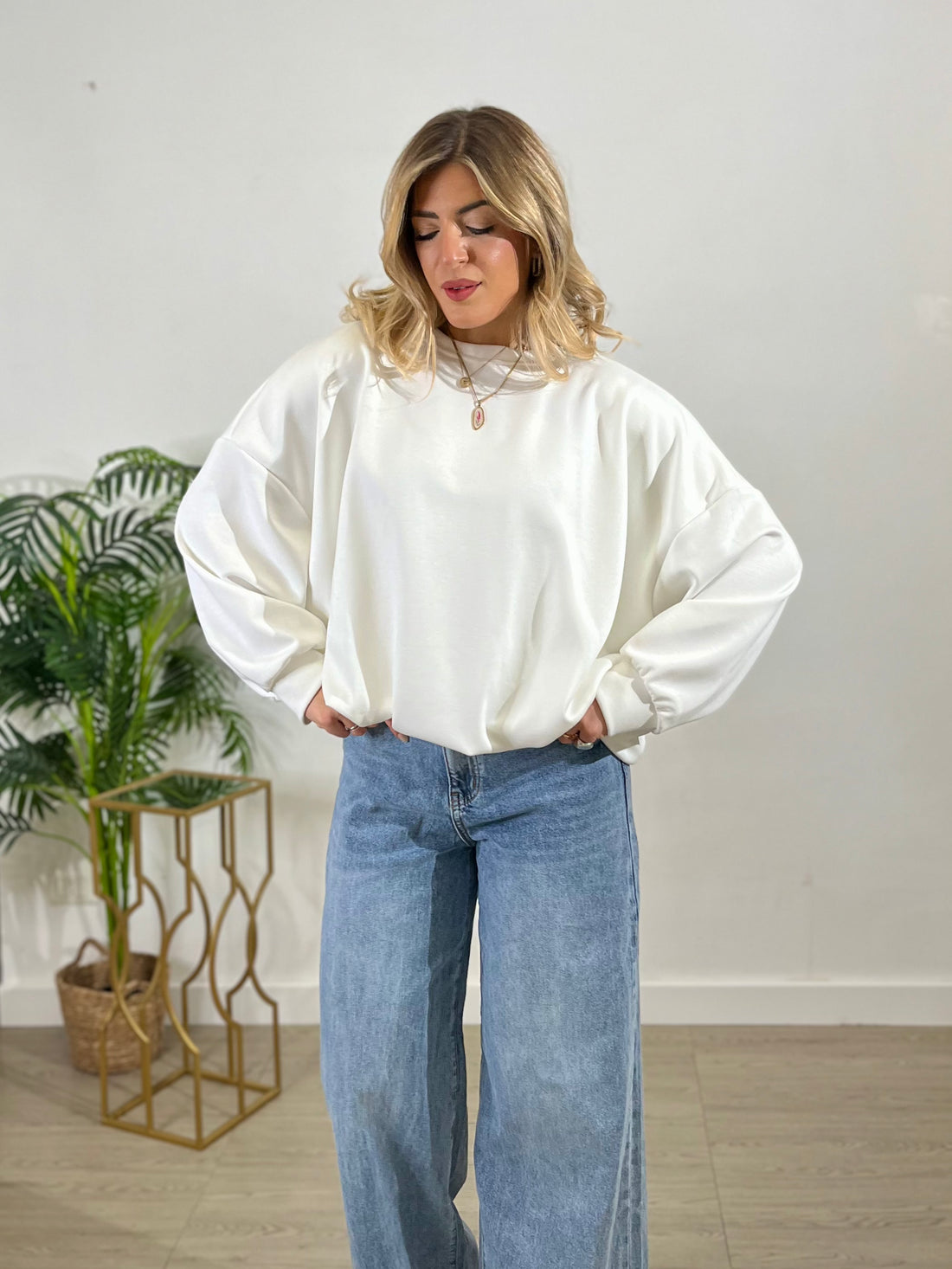 Maglia con fondo balloon - bianca