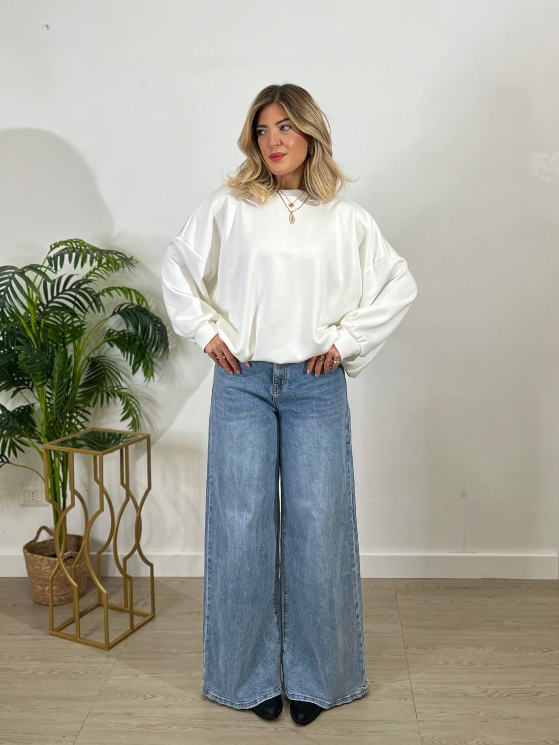 Jeans Wide Leg con laccetti in vita