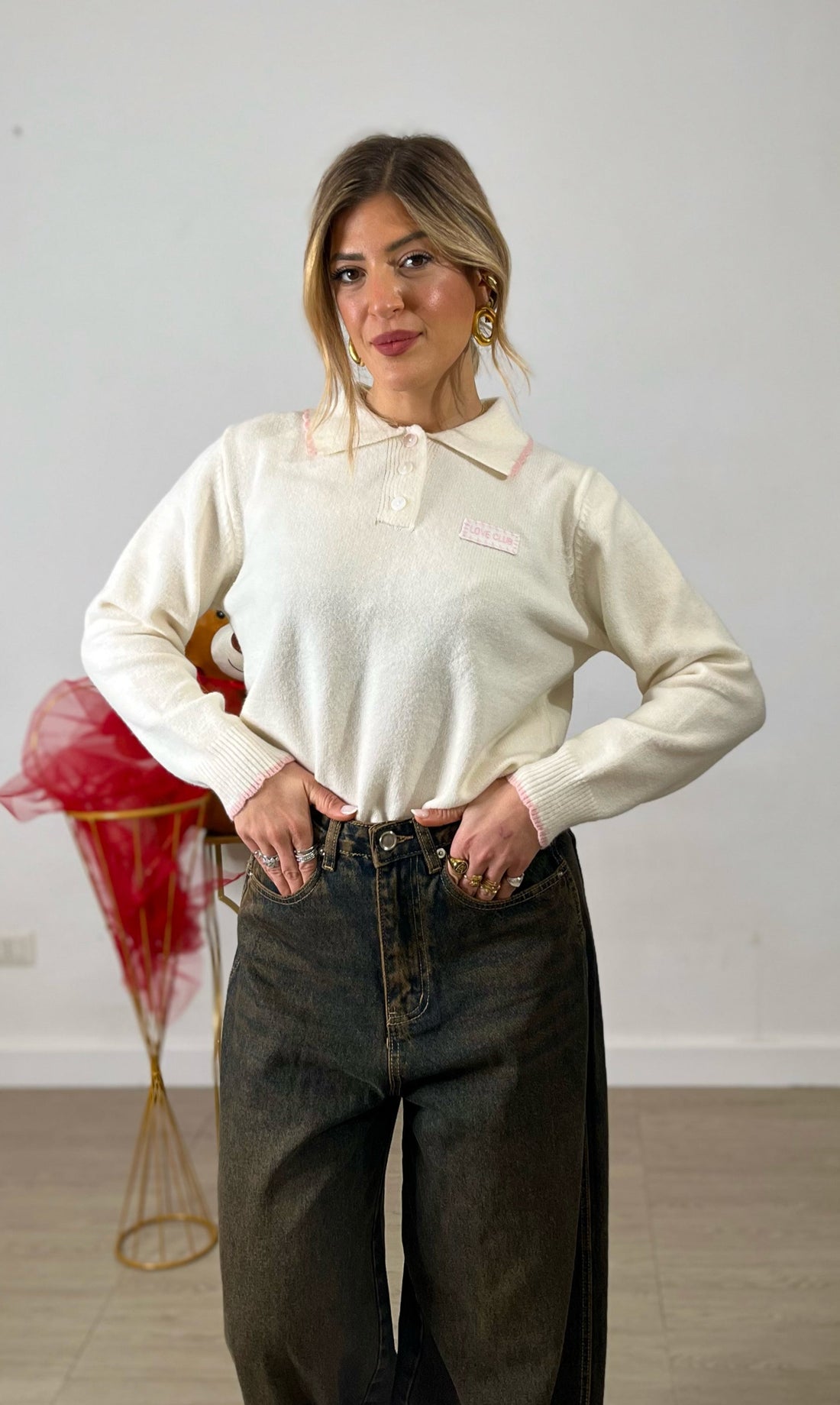 Pullover con colletto e bottoni