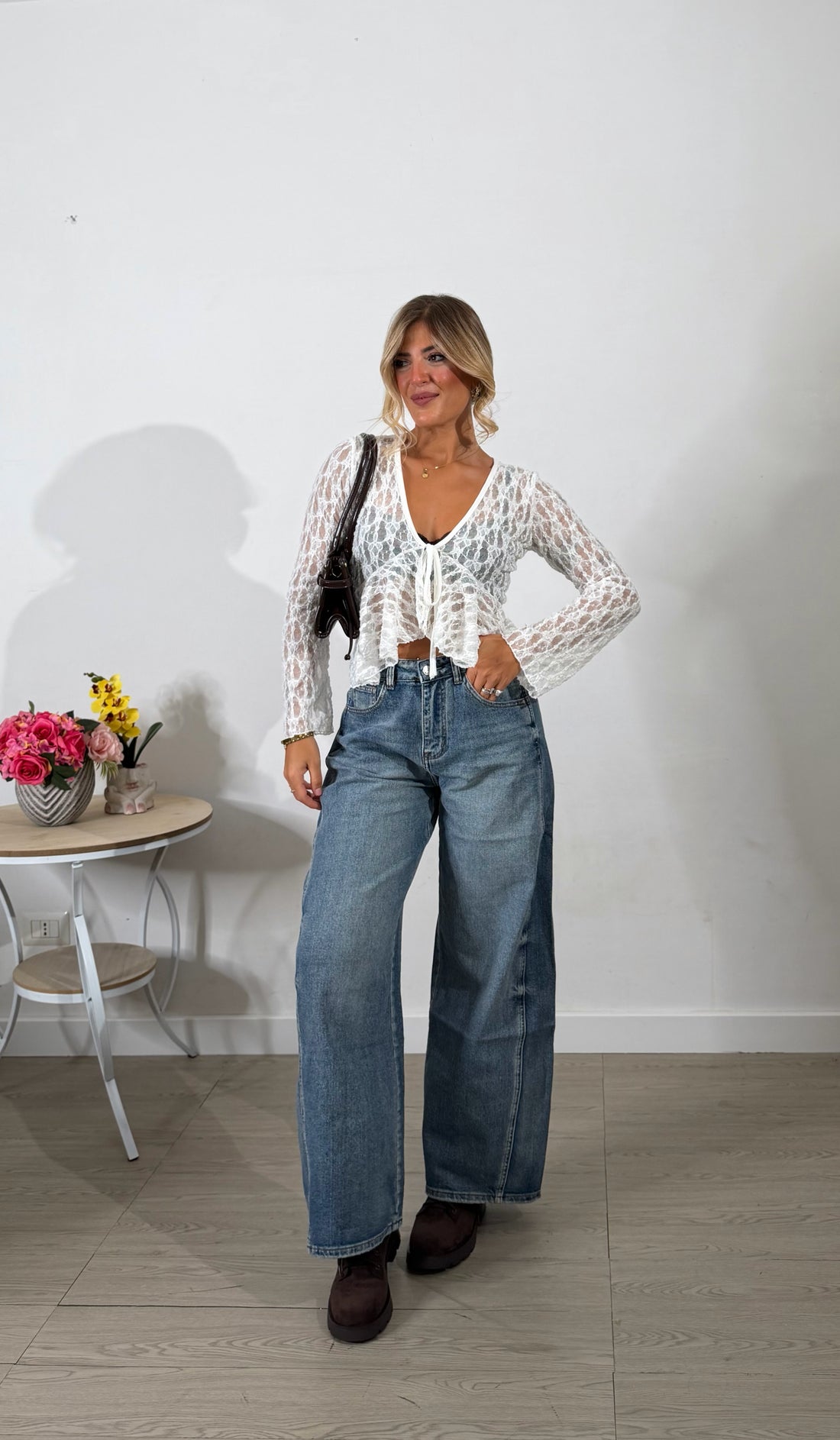 Blusa in pizzo bianca